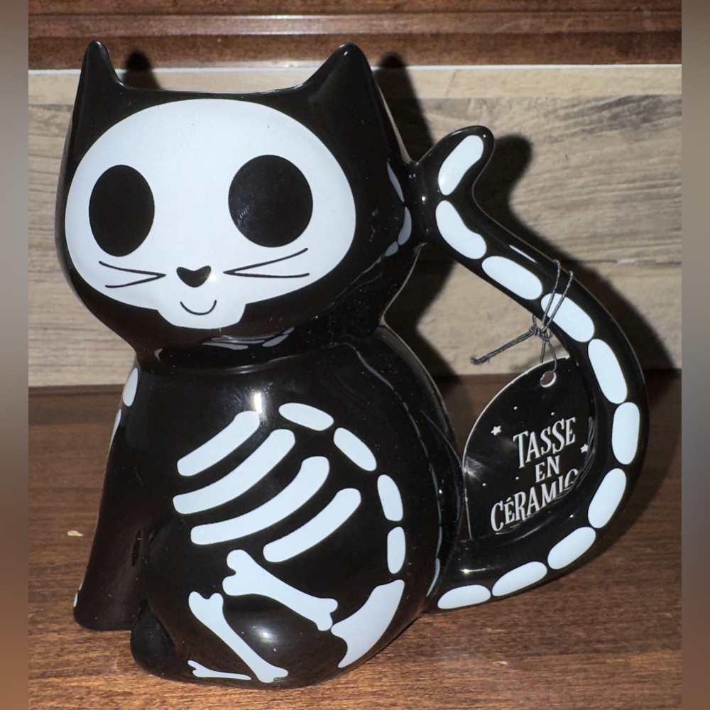Super Cute 🥰 Black Cat 🐈⬛ Skeleton Mug by Sunday Morning Halloween theme
